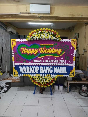 Papan Bunga di Kalimiru Bayan